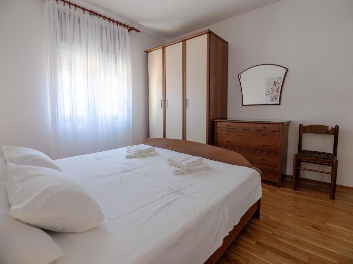Apartments Dokovic Barbat na Rabu Exterior photo