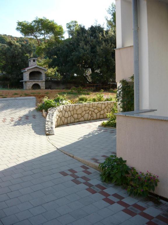 Apartments Dokovic Barbat na Rabu Exterior photo